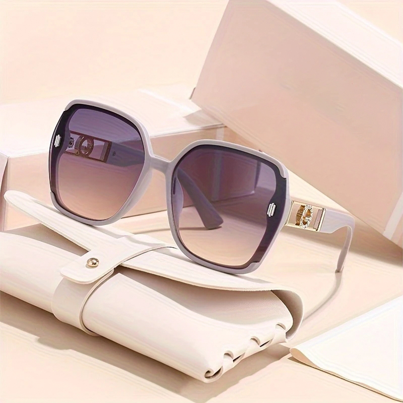 レディース クラシック レトロ 長方形 ファッションメガネ  - Tablet Accessories Aesthetic のレビューと価格